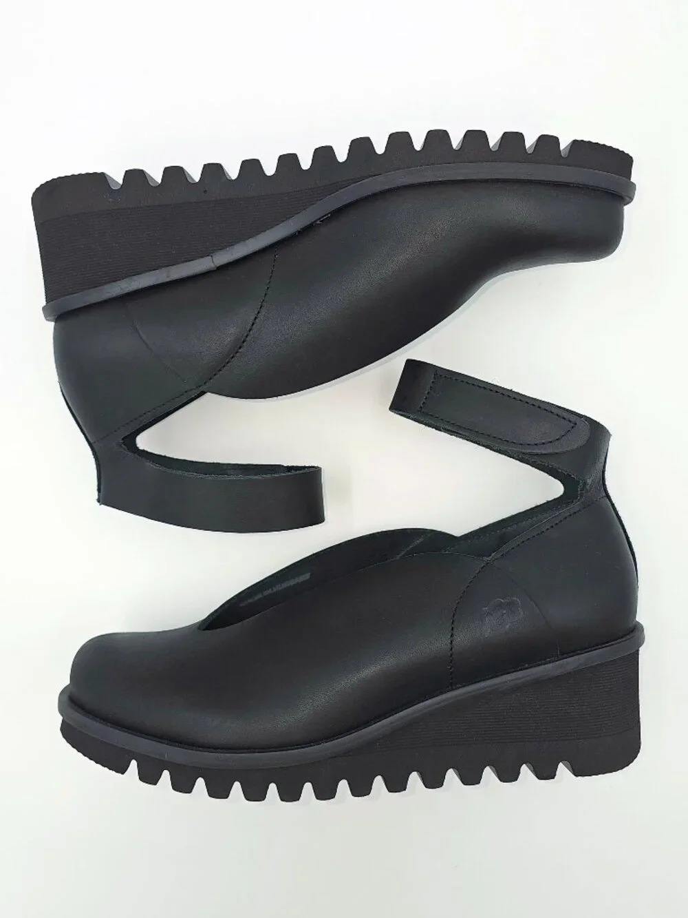 Loints of Holland Selena Ankle Strap Wedge Shoes Women's Size 38 US 7-7.5